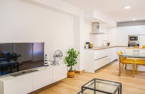Almeria Centro Condo | Magnífico Apto. Centro de Almeria
