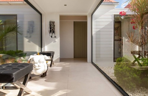 Saint-Jean Villa | Magnificent 4 BDRM Beach House w Pool