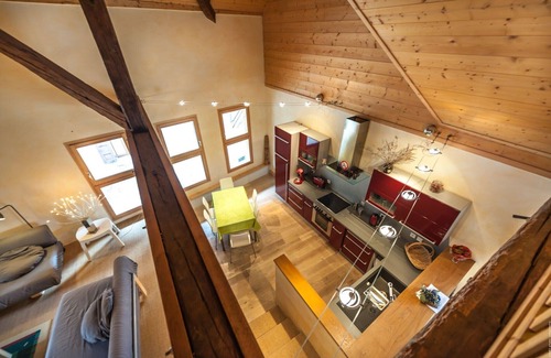 Duingt Apartment | Magnificent apartment, 656 feet from the lake of Annecy