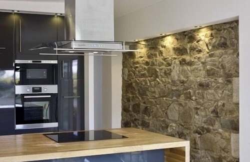 Trebeurden House | Magnificent Breton farmhouse, Pink Granite Coast, sleeps 8, nearby beaches