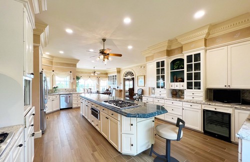 Canton Villa | Magnificent Escape on 400 Acres