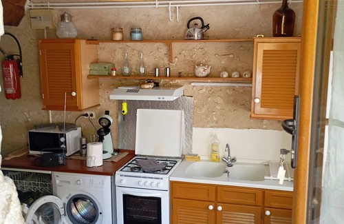 Saint-Aquilin House | Magnificent gîte for rent in a quiet location