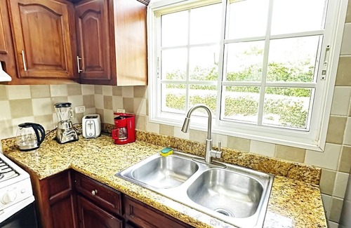 Urbanizacion Tavarez Villa | Magnificent Villa. 2 Bedrooms, 2 Bath, AC, WIFI, Residencial Hispañola Sosúa DR.