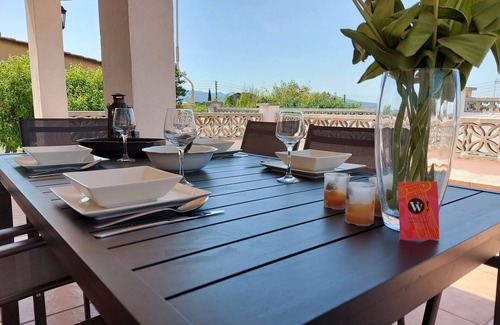 L'Escala Villa | Magnificent villa with private pool.