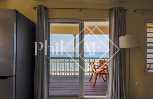 Grand Case Apartment | Magnifique Appartement Les Pieds Dans L'eau à Grand Case