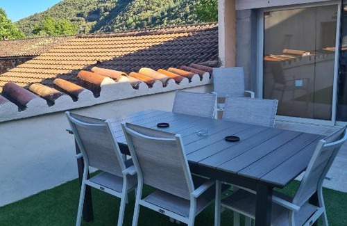 Besseges Apartment | Magnifique appartement avec terrasse