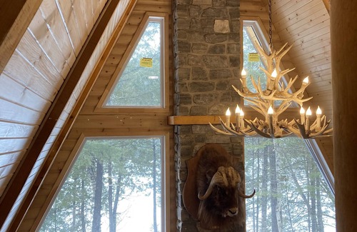 Mauricie Cabin | Magnifique Chalet A-frame au Bord de la Riviere St-maurice
