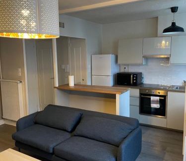 Secteur 3 Apartment | magnifique Duplex avec 2 chambres et parking gratuit