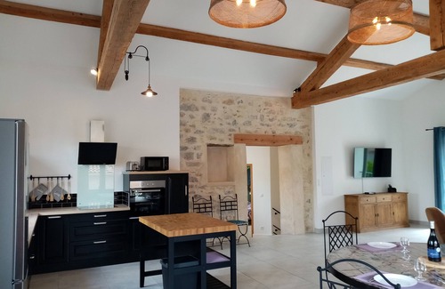 Raissac-d'Aude House | Magnifique Maison de Village Rénovée Avec Gout. Entièrement Climatisée
