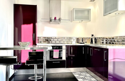 Menton Apartment | MAGNIFIQUE MINI VILLA 2 PIÈCES,IMMENSES TERRASSES,VUE MER FÉERIQUE ET PARKING