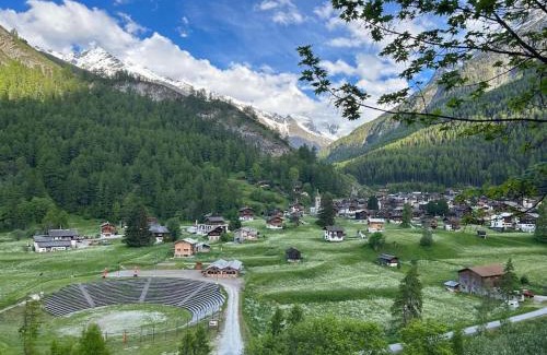 Hauderes Ski Chalet | Magnifique racard rénové isolé 10 minutes de marche