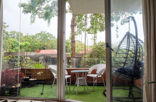 Nerul Apartment | Magnolia by Da Alohas El Arbol