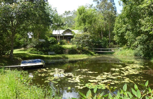 Cooroy Cottage | Magnolia Cottage - Magical Noosa Hinterland Retreat