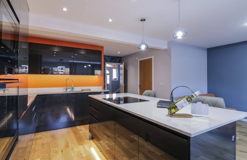 Caversham Cottage | Magnolia House