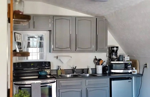 Knoxville House | Magnolia House Loft - 10 min to downtown and campus