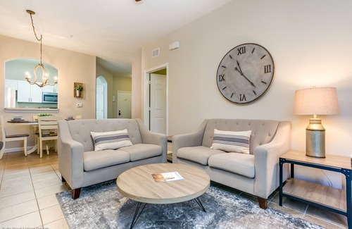 Windsor Hills Condo | Magnolia Style Condo at Windsor Hills with Disney Theme Bunk Room