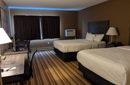 Hancock Hotel | Magnuson Hotel Copper Crown