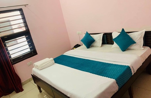 Chandigarh Hotel | Mahadev Homestay
