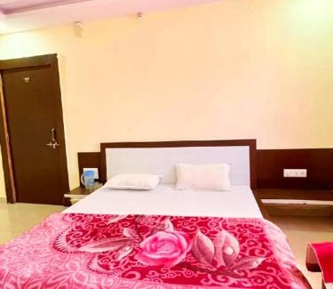 Pachmarhi House | Maharaja guest Homestay