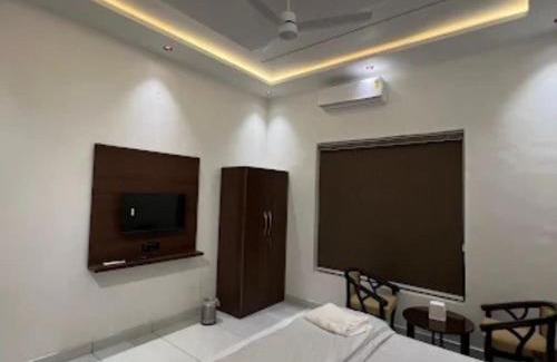 Thanesar Hotel | Mahaveer Dhaba