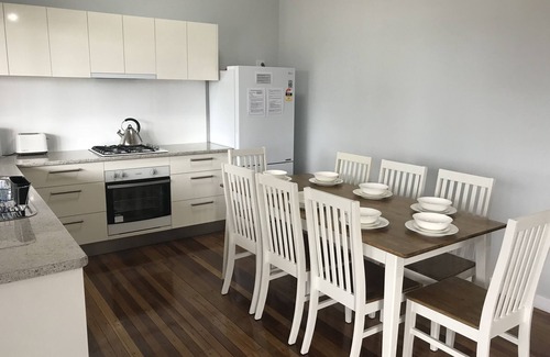 Maheno House | Maheno Cottages "Tanaka"