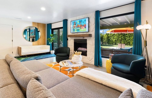 Racquet Club South House | Mai Tai- 3 Bedroom Home