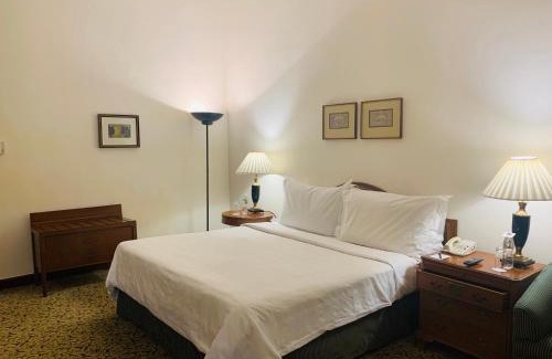 Civil Lines Hotel | Maidens Hotel New Delhi