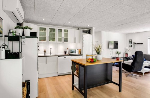 Rindby Strand House | "Maik" - 1.5km from the sea by Interhome