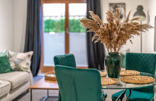 The Westside Apartment | Mailbox 2 bed Apartment Birmingham City Centre - Free Parking