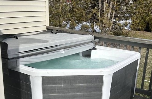Port Sanilac House | Main Street Retreat! Hot Tub, Golf Cart, Ev Charge