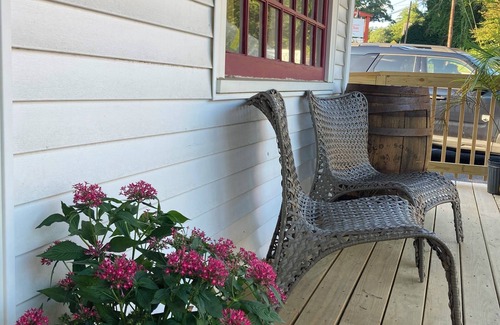 Fiskdale Apartment | Main Street Suite in Sturbridge