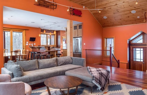 Sunday River Area House | Maine Stay- Contemporary Mountain Home, Spectaular Outdoor Space!