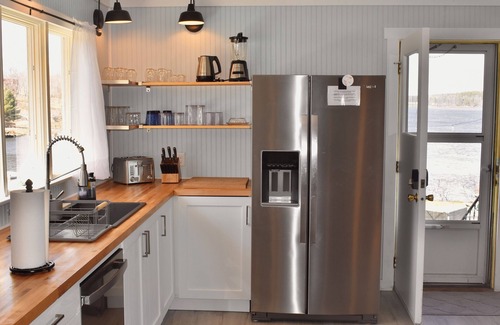 Bath House | Maine waterfront, walkable to historic downtown