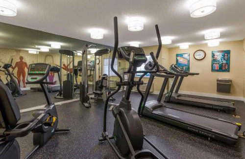 Farmington Hills Hotel | MainStay Suites Detroit Farmington Hills