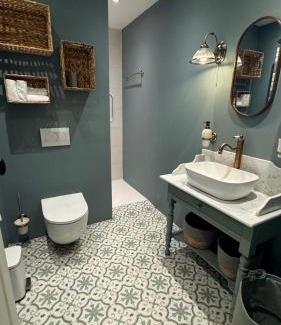 Saint-Symphorien-de-Marmagne Apartment | Maison Belle Vie