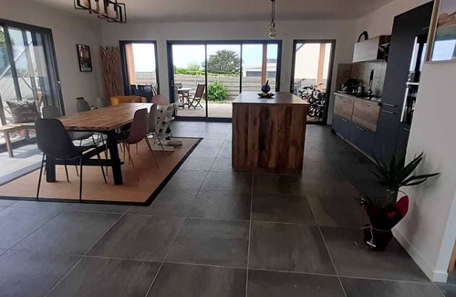 Plobannalec-Lesconil House | Maison à la Mer, Plage à 50mètres!idéal Pour Familles