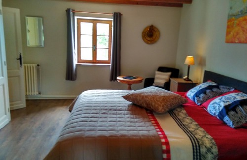 Savignac-de-Duras Bed & Breakfast | Maison à votre santé, room Vue de château, B&B close to Saint-Emilion, Bordeaux