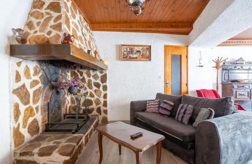 Albas House | Maison accueillante avec jardin à Albas