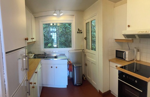 Conjux House | Maison au Bord du Lac