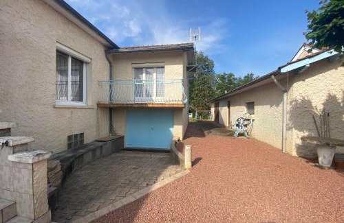 Riorges Villa | Maison au calme, 6 voyageurs