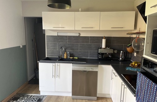 Bu House | Maison au Calme Dans un Village Toutes Commodites