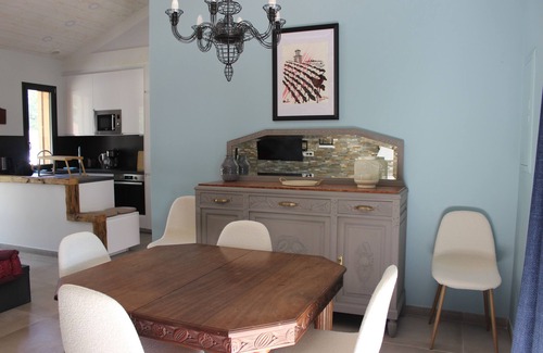 Saint-Yzans-de-Medoc Cottage | Maison au cœur du vignoble - cottage in the Médoc between vineyards and estuary