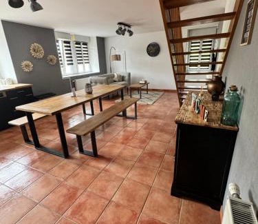 Baudricourt House | Maison aux pieds du circuit de Mirecourt