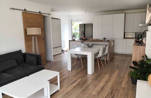 Cenon House | Maison Avec Jardin à Deux pas du Centre de Bordeaux