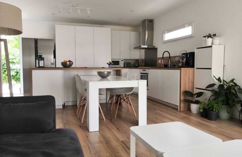 Cenon House | Maison Avec Jardin à Deux pas du Centre de Bordeaux
