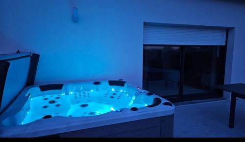 Penmarch Villa | Maison bord de mer avec Jacuzzi