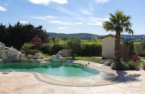 Rochegude House | Maison charmante au pays du Mont Ventoux avec piscine chauffee