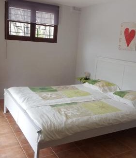 Castellane Bed & Breakfast | Maison Castellane Chambre d'Hotes B&B