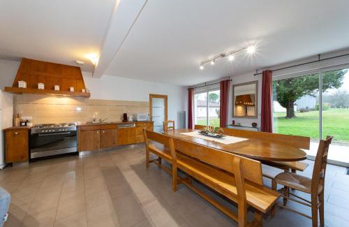 Saint-Ciers-du-Taillon House | Maison Chelona Peinte - nature & calme - Chelona'Loc
