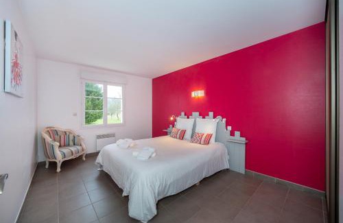 Saint-Ciers-du-Taillon House | Maison Chelona Peinte - nature & calme - Chelona'Loc